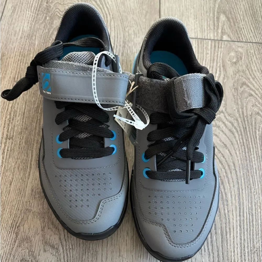 Five ten kestrel lace mountain clipless shoes